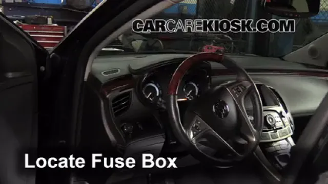 2010 Buick LaCrosse CXL 3.0L V6 Fusible (intérieur) Contrôle